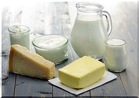 Ulcerative colitis and dairy products to avoid.