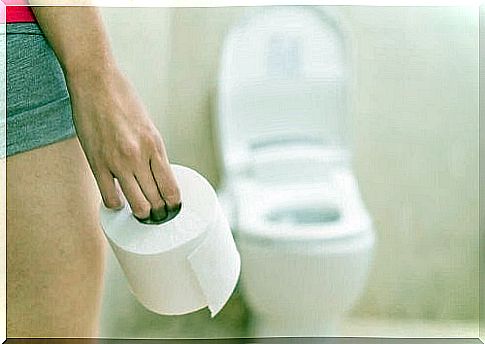 Go to the toilet regularly to cure constipation.